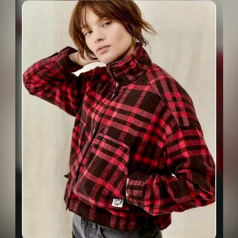 Urban Outfitters Quilted Flannel Checkered Lightly Puffer Jacket Zip Up Coat